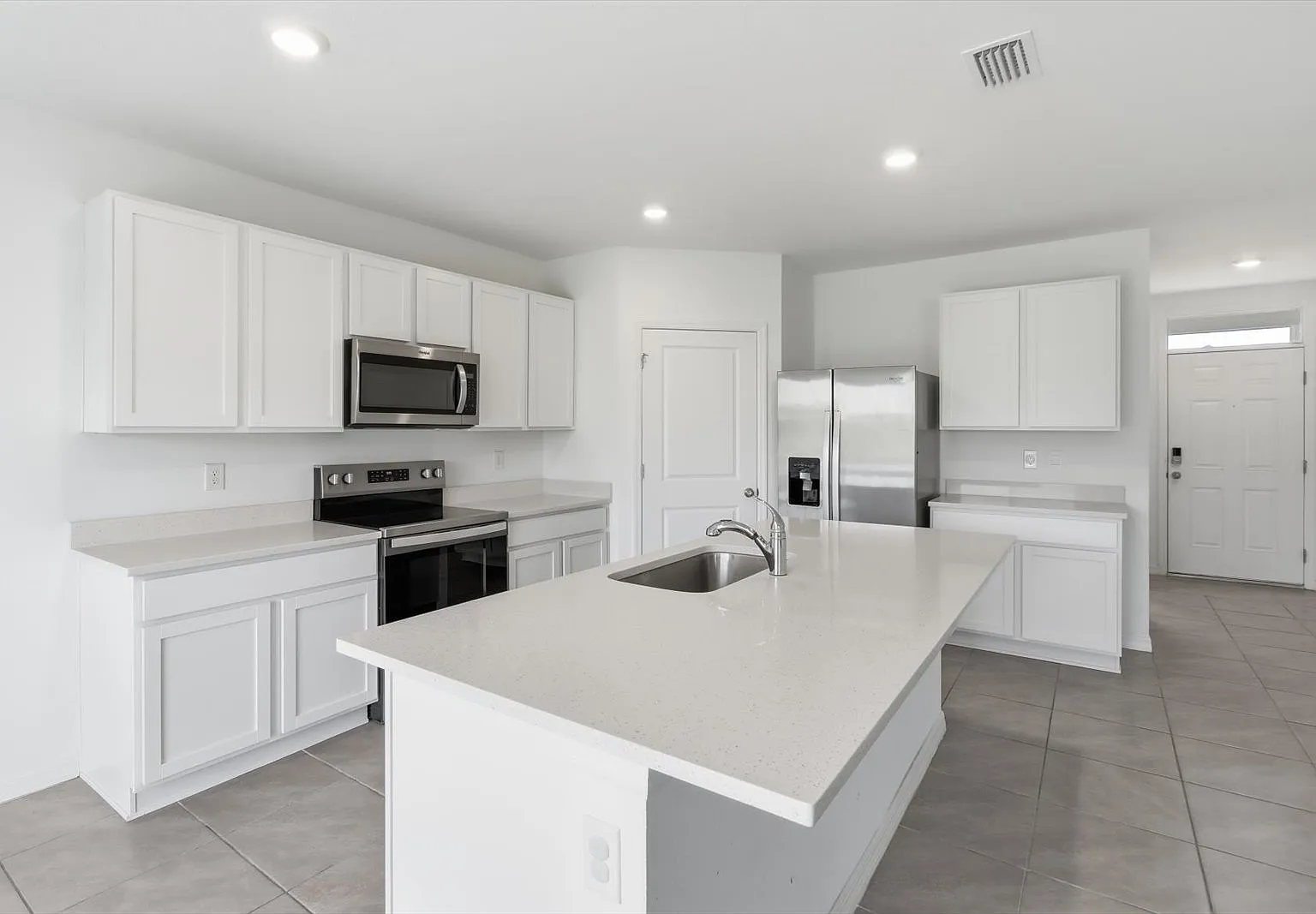 35515 Mahwah Ave — Photo 3