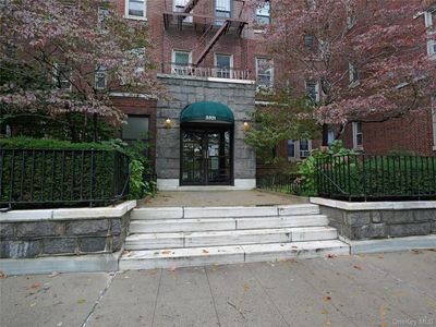 3321 Bruckner Blvd. #2J, Bronx, NY, 10461