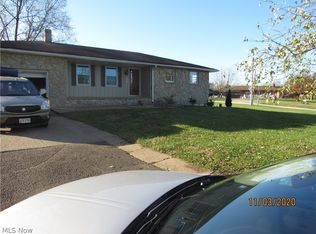 425 Timber Run Rd E, Zanesville, OH 43701