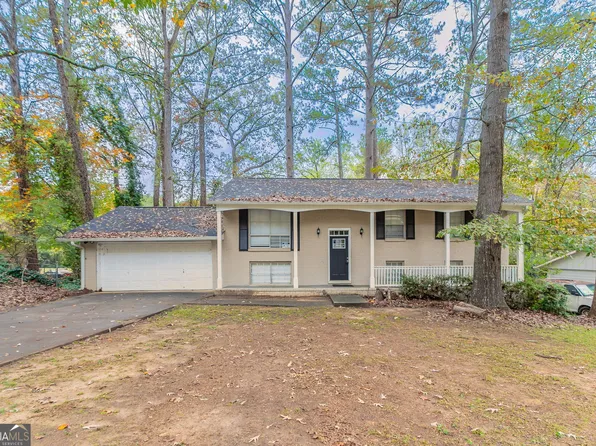 1440 Cedar Ridge Ct, Stone Mountain, GA 30083