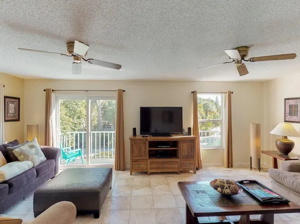 6250 Holmes Blvd #Id1591423p, Bradenton Beach, FL 34217