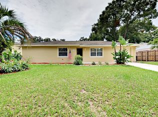 1923 Cedarbrooke Dr, Lutz, FL 33549