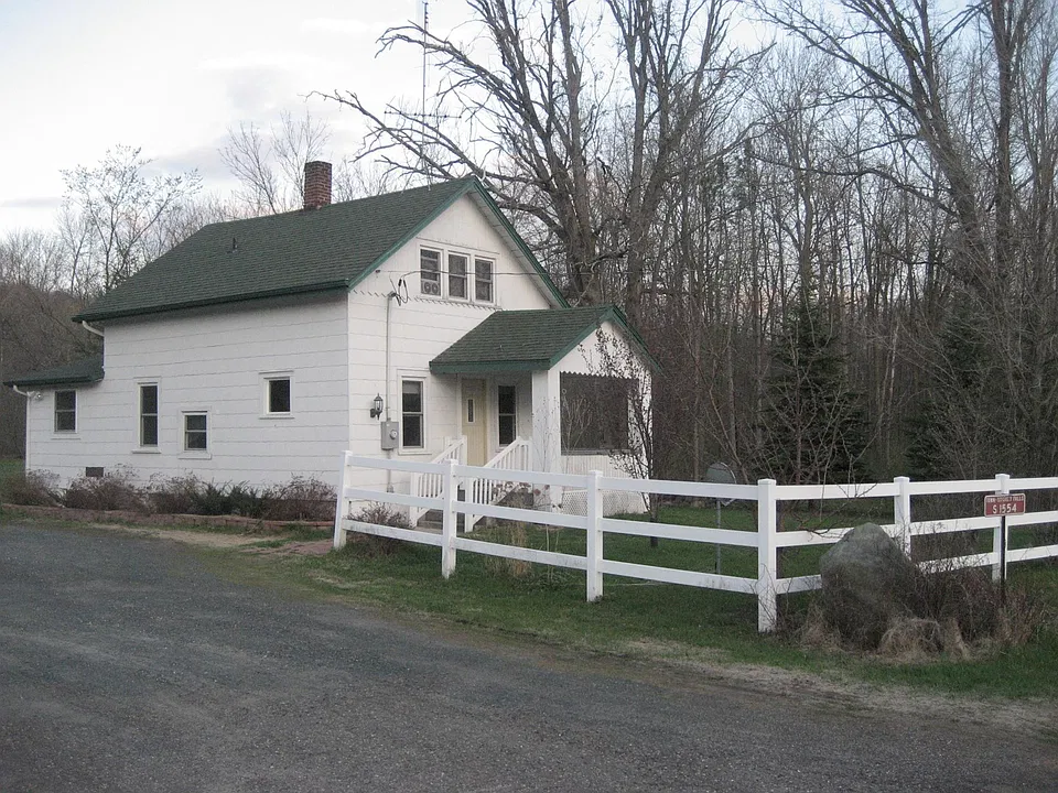 1554 State Road 87