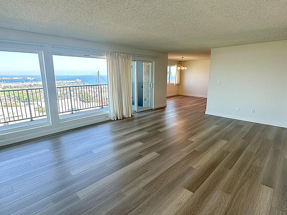 5th image of 777 W Hamilton Ave #5