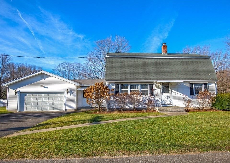 1st image of 105 Northwood St