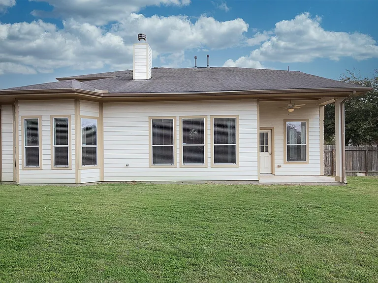 12802 Flat Creek Dr — Photo 39