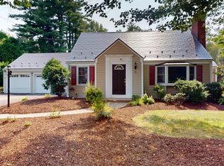 9 Selden Hill Dr, West Hartford, CT 06107