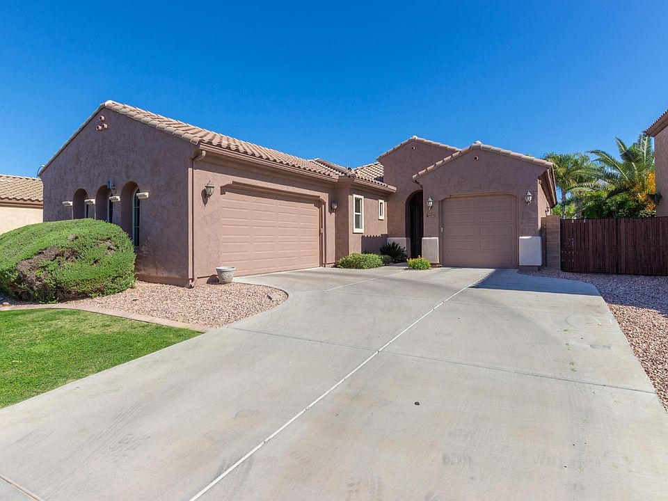 1st image of 4854 E Palm Beach Dr