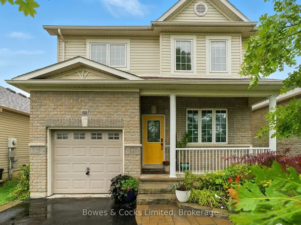 210 Farrier Cres, Peterborough, ON K9L 0A6