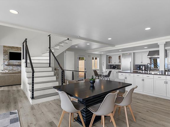 3rd image of 21838 Castlewood Dr