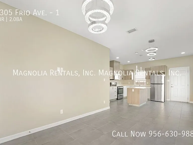 3305 Frio Ave #1 — Photo 2