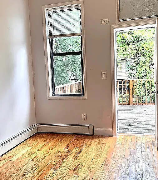 118A Schaefer St #2 — Photo 4