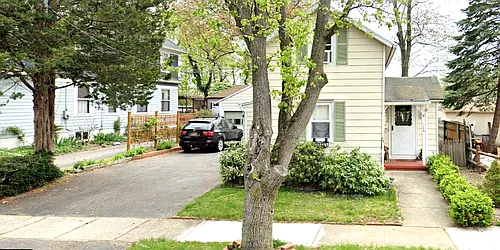 144 White St Photo 1