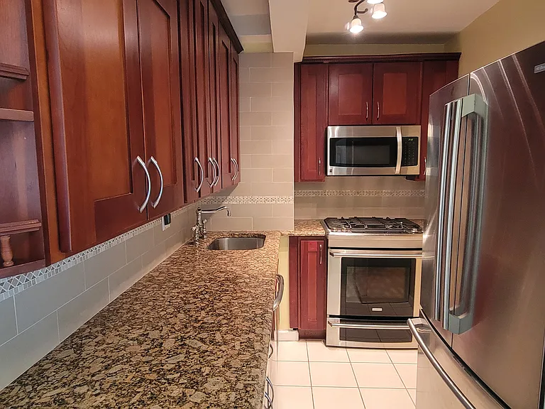 10740 Queens Blvd #11L — Photo 11