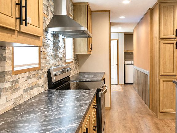 5th image of 6191 Brittany Cir
