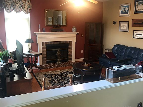 3rd image of 3059 Jeannie Anna Ct