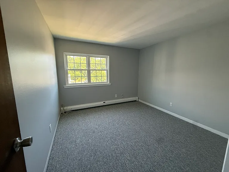 13 Chapel Hill Dr #9 — Photo 8