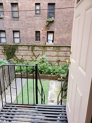 Rented by ALTER REALTY CO INC | media 5