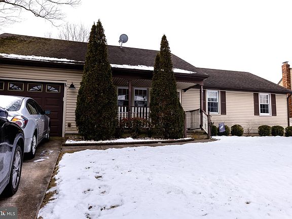 4th image of 139 Coopers Kill Rd