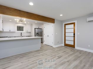 2537 SE 35th Pl #B, Portland, OR 97202
