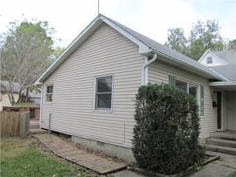 2nd image of 204 E Piankishaw St