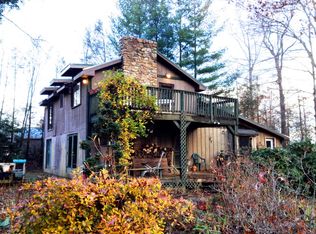 326 Ferncliff Dr, Elk Park, NC 28622