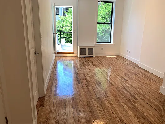 Rented by Joe Gotham LTD | media 12