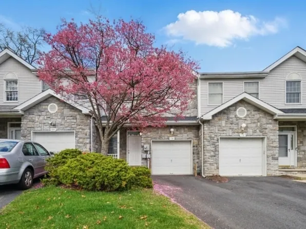 78 Emily Pl, Parsippany-Troy Hills Twp., NJ 07054