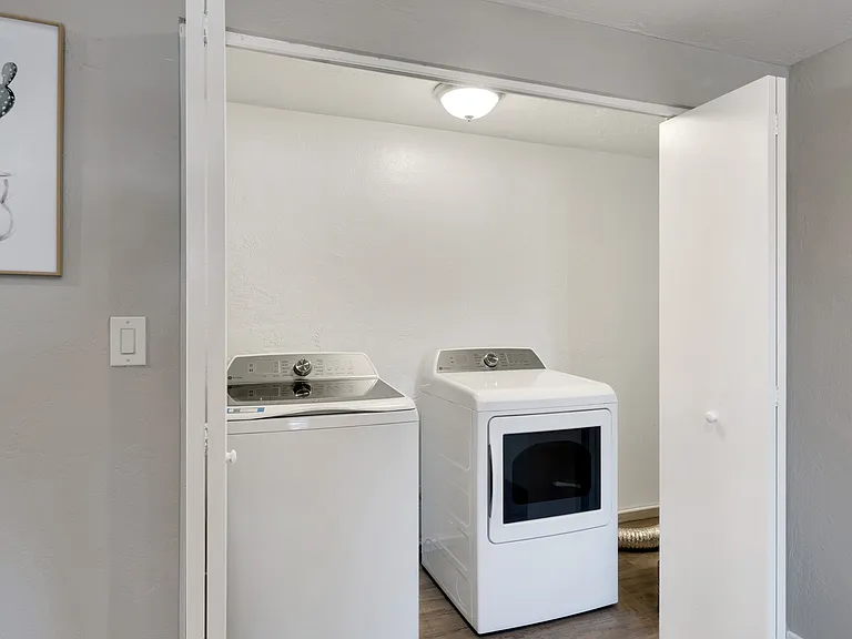 6532 E Cypress St — Photo 18