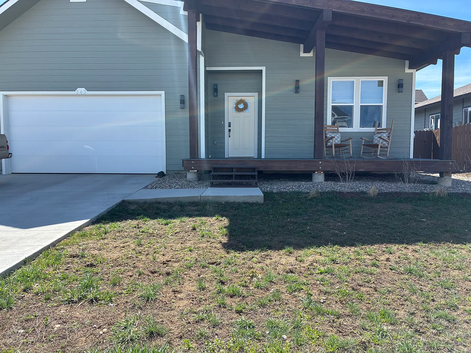 3 bed, 1650 sqft, $2,950 — Photo 3
