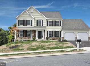 7031 Fawn Ridge Rd, Harrisburg, PA 17111