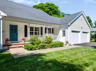 5 Day Ave, Danvers, MA 01923