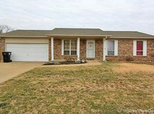 329 Kenwood St, Farmington, MO 63640