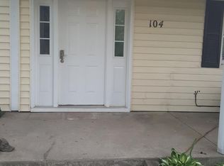 104 Manor Ln #C, New Brighton, PA 15066
