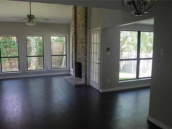2nd image of 3809 Clover Hill Ln