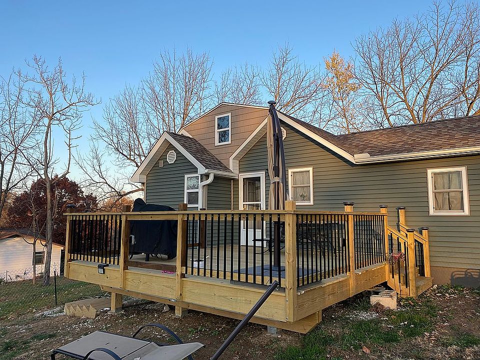2nd image of 608 S 7th St