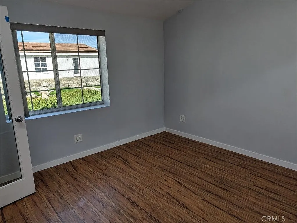 1 bed, 750 sqft, $1,100 — Photo 4