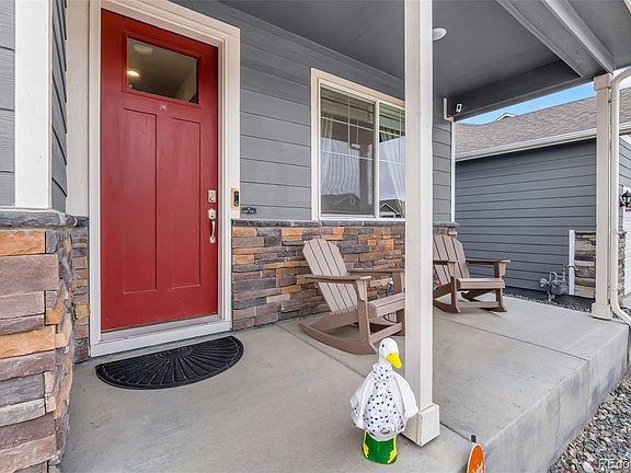 2nd image of 211 Fox Street