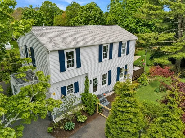 1814 Main St, Concord, MA 01742
