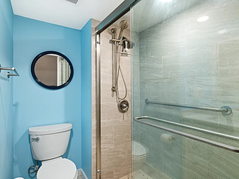 604 S Washington Sq #2106 — Photo 10