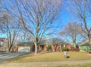 400 W 115th St, Kansas City, MO 64114