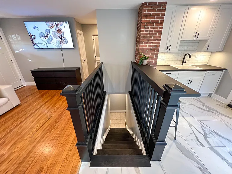 2738 Allegheny Ave — Photo 6