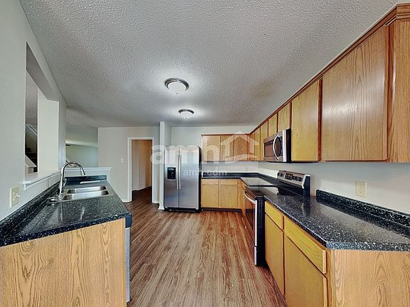 3rd image of 10296 Kings Gap Way
