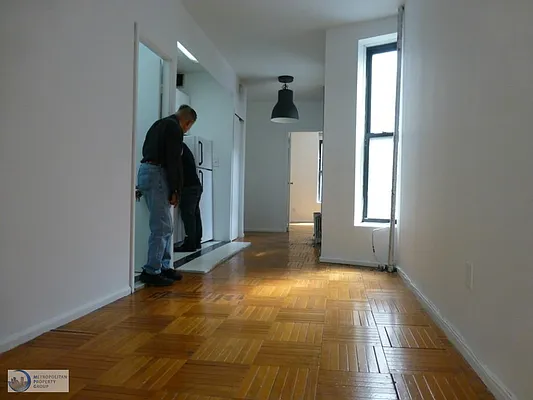 Rented by Metropolitan Property Group | media 21