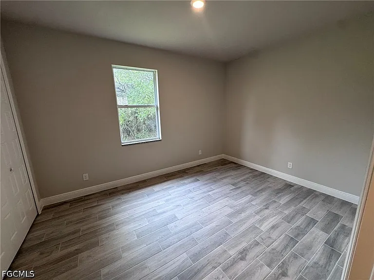 1305 Andover Dr — Photo 5