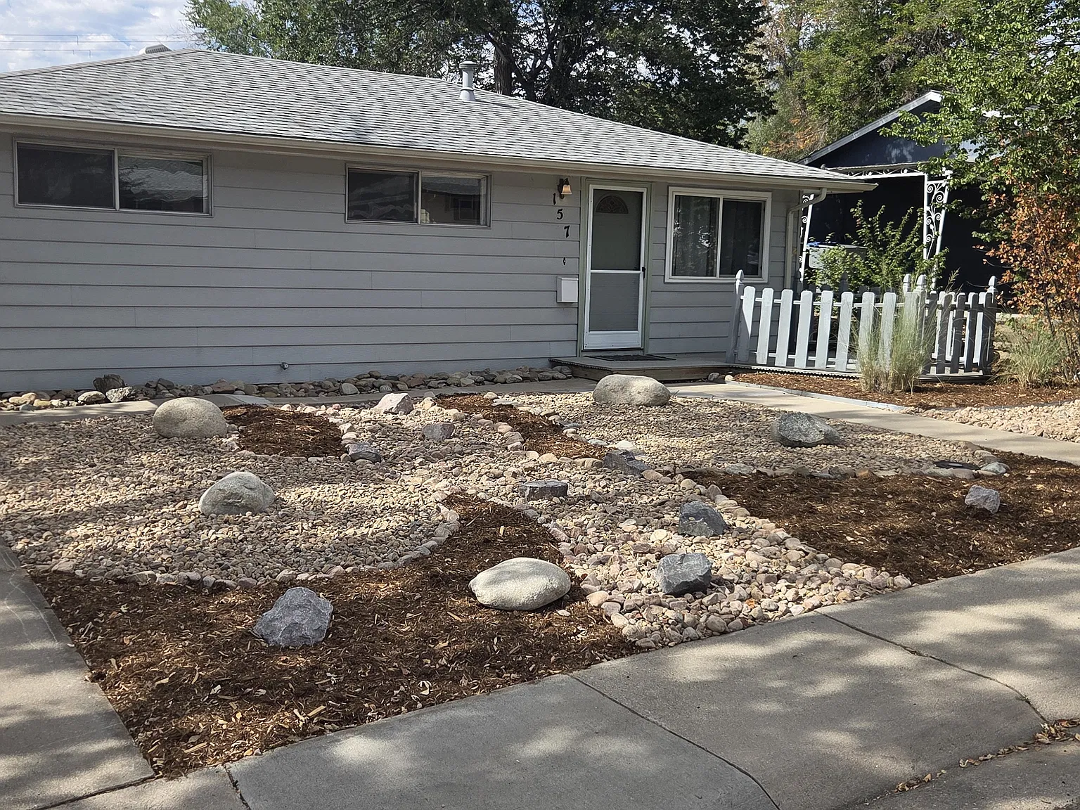 3 bed, 1144 sqft, $2,400 — Photo 2