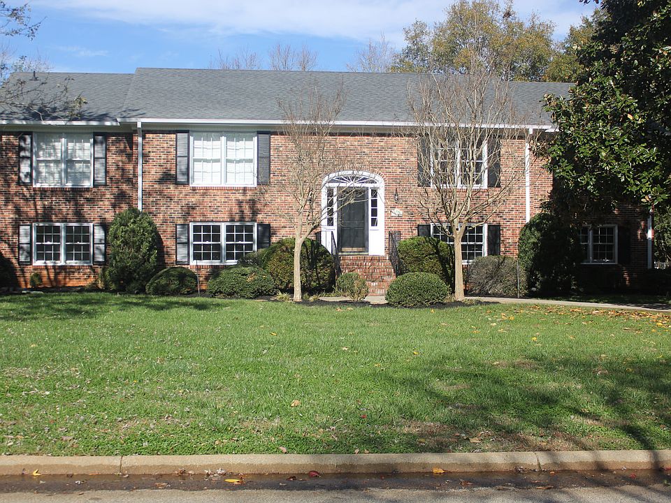 1st image of 317 Hillsborough Dr