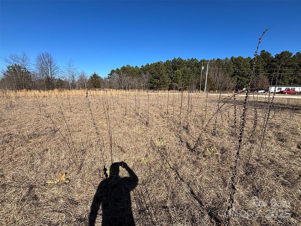 2nd image of 249 Sandy Valley Dr