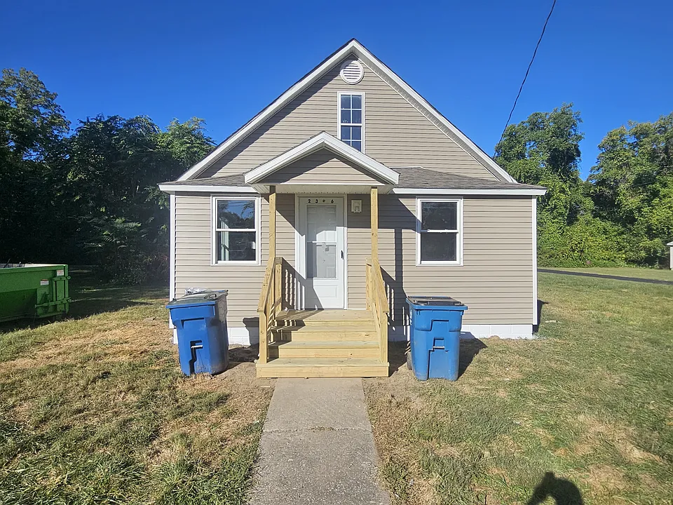 2306 Elizabeth St