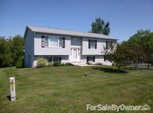 1209 Candice Ln, Chambersburg, PA 17201